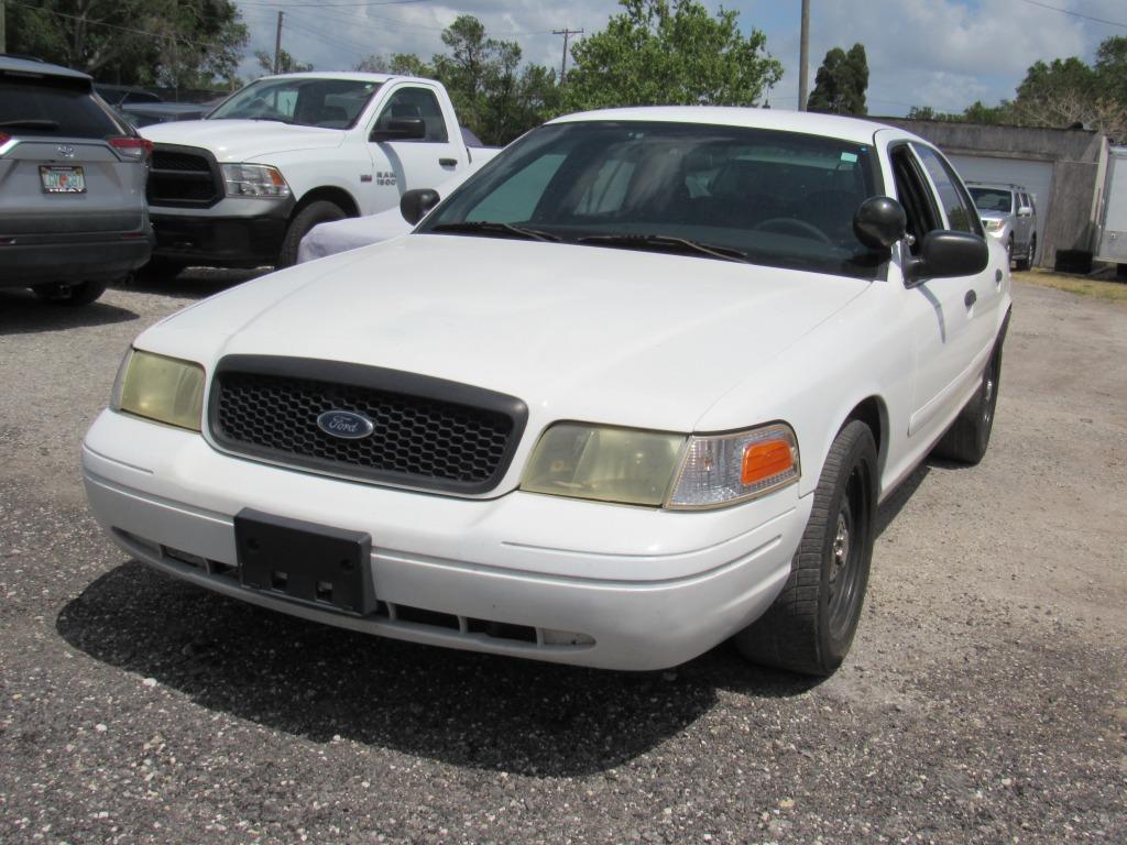 2007 Ford Crown Victoria - Photo 6