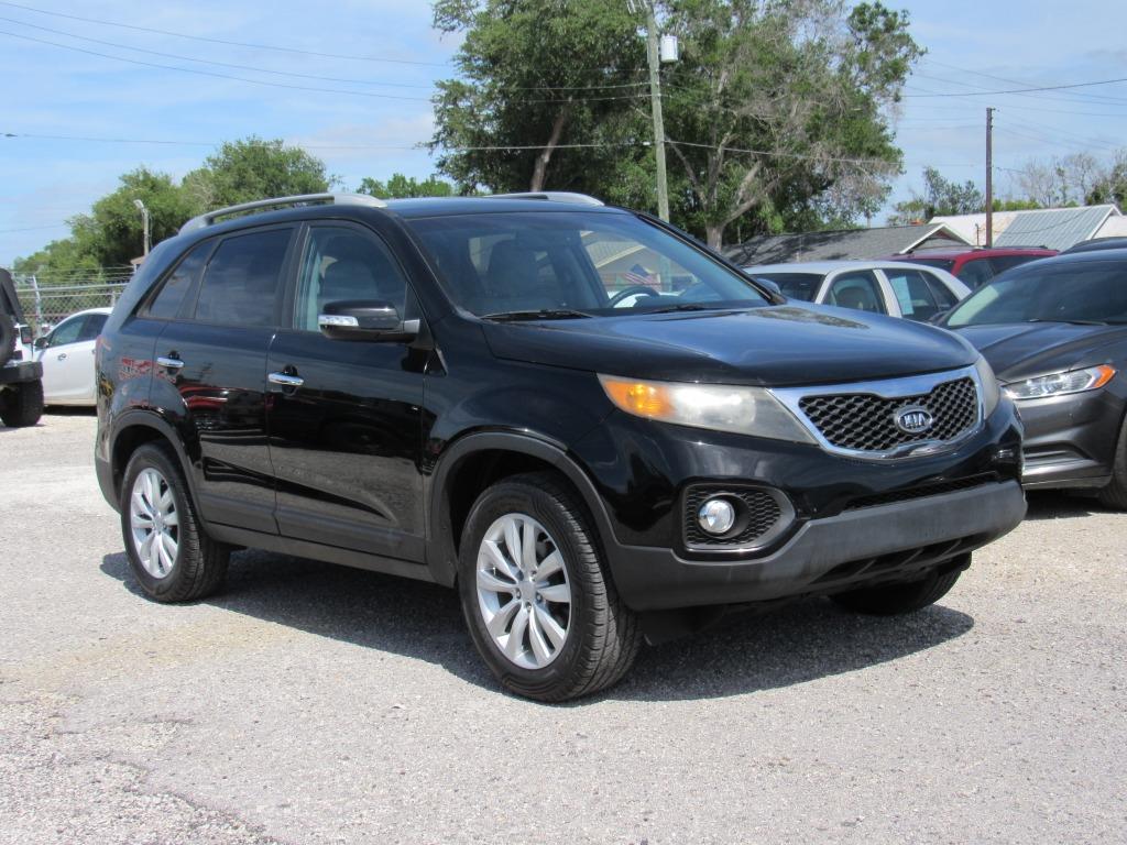 2011 Kia Sorento LX