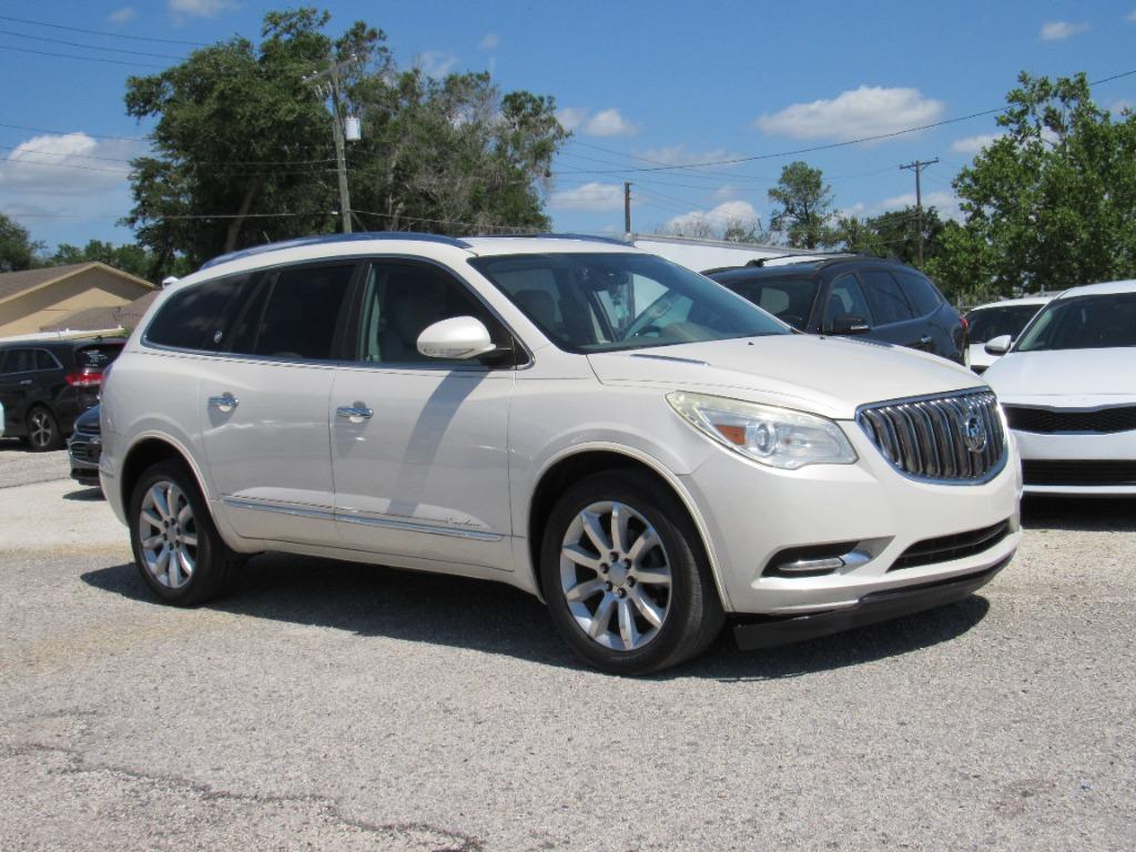 2014 Buick Enclave Premium's photo